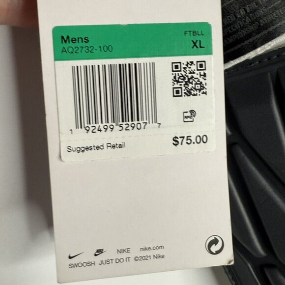 NEW Nike Men's Pro Hyperstrong Football Shorts Padded XL $75 MSRP - Picture 2 of 4